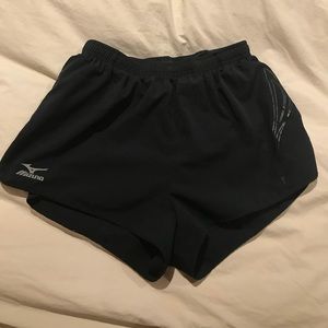 Running shorts